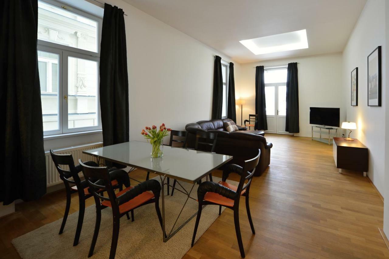 Kolonada Luxury 2 Bedroom Apartment With Balcony Mariánské Lázně Exteriér fotografie