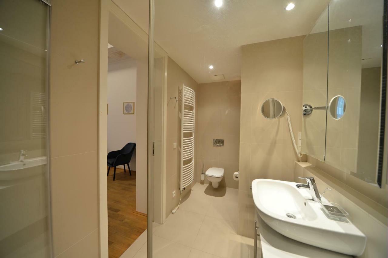 Kolonada Luxury 2 Bedroom Apartment With Balcony Mariánské Lázně Exteriér fotografie